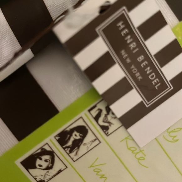 VTG Iconic Henri Bendel TO GO TECH SET, NWT, 3 Bag Set: Phone, iPad, & Laptop - Picture 13 of 13